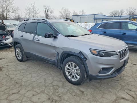 2019 Jeep Cherokee, VIN 1C4PJMCB9KD458373. Фото 4 з 6 з аукціону Copart. Каталог авто зі США OpenDataCar.
