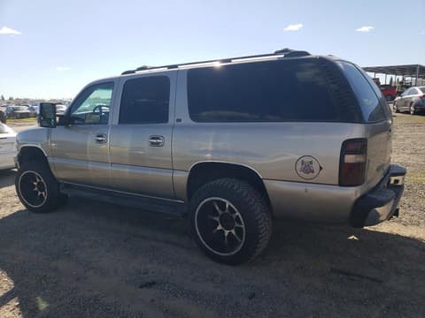 2001 Chevrolet Suburban, VIN 3GNEC16T41G209301. Zdjęcie 2 z 6 z aukcji Copart. Katalog aut z USA OpenDataCar.