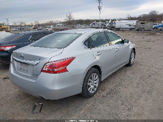 2013 Nissan Altima, VIN 1N4AL3AP7DC263282. Фото 4 з 6 з аукціону IAAI. Каталог авто зі США OpenDataCar.