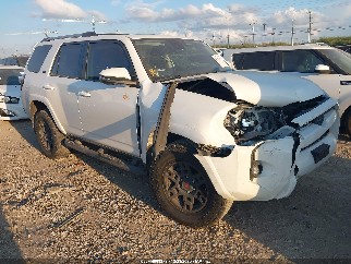 2024 Toyota 4Runner, VIN JTENU5JRXR6238903. Фото 1 з 6 з аукціону IAAI. Каталог авто зі США OpenDataCar.