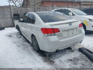 2011 Subaru Legacy, VIN 4S3BMKL65B1256950. Фото 3 из 6 с аукциона IAAI. Каталог авто из США OpenDataCar.