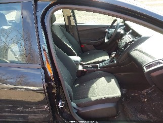 2017 Ford Focus, VIN 1FADP3F2XHL275317. Photo 5 of 6 from IAAI auction. OpenDataCar US salvage catalog.