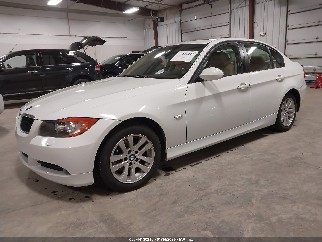 2006 Bmw 3 Series, VIN WBAVD13596KV12275. Фото 2 з 6 з аукціону IAAI. Каталог авто зі США OpenDataCar.