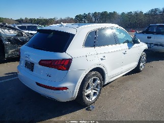 2018 Audi Q5, VIN WA1ANAFY7J2044232. Фото 4 из 6 с аукциона IAAI. Каталог авто из США OpenDataCar.