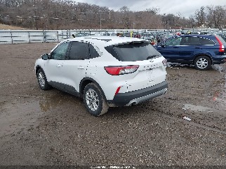 2021 Ford Escape, VIN 1FMCU0G60MUA68109. Фото 3 з 6 з аукціону IAAI. Каталог авто зі США OpenDataCar.