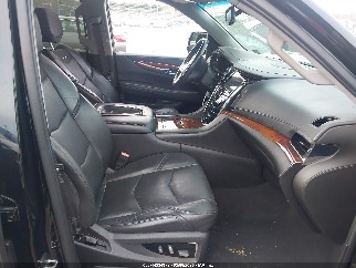 2015 Cadillac Escalade ESV, VIN 1GYS4TKJ5FR633855. Фото 5 з 6 з аукціону IAAI. Каталог авто зі США OpenDataCar.