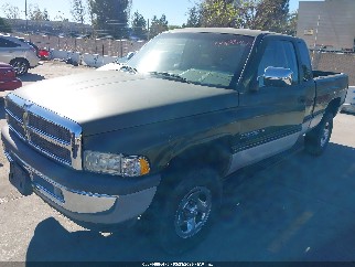 1996 Dodge Ram 1500, VIN 3B7HF13Z7TG109430. Фото 2 з 6 з аукціону IAAI. Каталог авто зі США OpenDataCar.