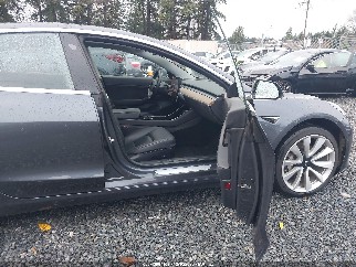2018 Tesla Model 3, VIN 5YJ3E1EA0JF036795. Фото 5 з 6 з аукціону IAAI. Каталог авто зі США OpenDataCar.