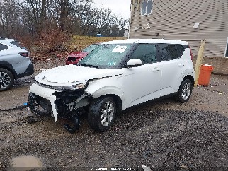 2020 Kia Soul, VIN KNDJ23AU7L7710476. Фото 2 з 6 з аукціону IAAI. Каталог авто зі США OpenDataCar.