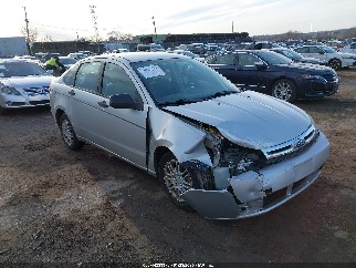 2011 Ford Focus, VIN 1FAHP3FN2BW104885. Фото 1 з 6 з аукціону IAAI. Каталог авто зі США OpenDataCar.