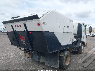 2024 Isuzu NPR, VIN 54DB4W1D0RS207812. Фото 3 з 6 з аукціону IAAI. Каталог авто зі США OpenDataCar.