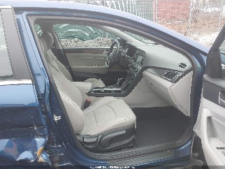 2017 Hyundai Sonata, VIN 5NPE34AFXHH580170. Фото 5 з 6 з аукціону IAAI. Каталог авто зі США OpenDataCar.