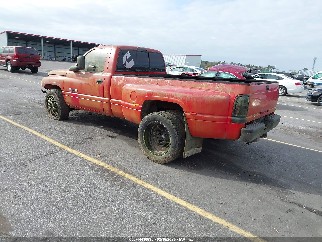 1994 Dodge Ram 3500, VIN 1B7MC36C2RS647321. Фото 3 из 6 с аукциона IAAI. Каталог авто из США OpenDataCar.