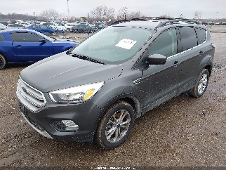 2018 Ford Escape, VIN 1FMCU9GD8JUB52449. Фото 2 з 6 з аукціону IAAI. Каталог авто зі США OpenDataCar.