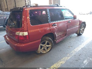2001 Subaru Forester, VIN JF1SF656X1G740578. Фото 4 з 6 з аукціону IAAI. Каталог авто зі США OpenDataCar.