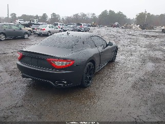 2011 Maserati GranTurismo, VIN ZAM45KLA8B0056186. Фото 4 з 6 з аукціону IAAI. Каталог авто зі США OpenDataCar.