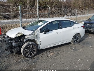 2022 Nissan Versa, VIN 3N1CN8FV6NL854066. Фото 2 з 6 з аукціону IAAI. Каталог авто зі США OpenDataCar.