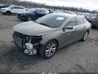 2020 Chevrolet Malibu, VIN 1G1ZD5ST1LF003998. Фото 2 з 6 з аукціону IAAI. Каталог авто зі США OpenDataCar.