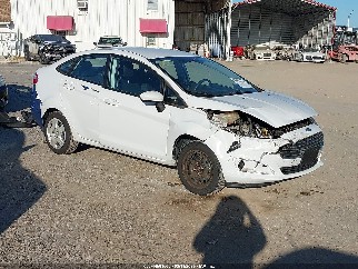 2017 Ford Fiesta, VIN 3FADP4AJ0HM134498. Фото 1 з 6 з аукціону IAAI. Каталог авто зі США OpenDataCar.