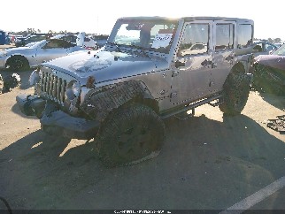 2015 Jeep Wrangler Unlimited, VIN 1C4BJWDG0FL636263. Фото 2 из 6 с аукциона IAAI. Каталог авто из США OpenDataCar.