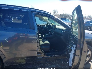 2019 Toyota RAV4, VIN JTMP1RFV9KD008550. Фото 5 з 6 з аукціону IAAI. Каталог авто зі США OpenDataCar.