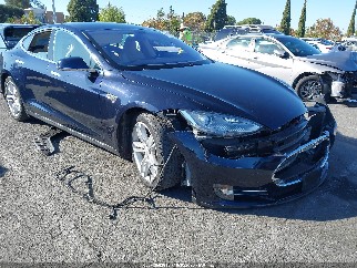 2013 Tesla Model S, VIN 5YJSA1DP9DFP06278. Фото 1 з 6 з аукціону IAAI. Каталог авто зі США OpenDataCar.