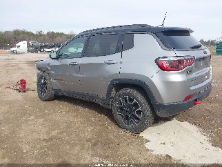 2019 Jeep Compass, VIN 3C4NJDDB8KT739788. Фото 3 з 6 з аукціону IAAI. Каталог авто зі США OpenDataCar.