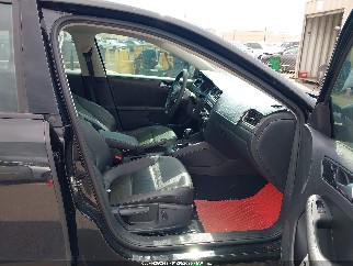 2014 Volkswagen Jetta, VIN 3VWD17AJ5EM219973. Zdjęcie 5 z 6 z aukcji IAAI. Katalog aut z USA OpenDataCar.