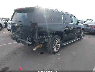 2017 Chevrolet Suburban, VIN 1GNSKJKC4HR141202. Фото 4 з 6 з аукціону IAAI. Каталог авто зі США OpenDataCar.