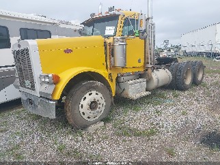 2001 Peterbilt 379, VIN 1XP5DB9X21N498677. Фото 2 з 6 з аукціону IAAI. Каталог авто зі США OpenDataCar.