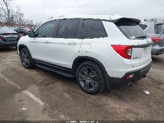 2021 Honda Passport, VIN 5FNYF7H52MB002043. Фото 3 з 6 з аукціону IAAI. Каталог авто зі США OpenDataCar.