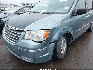 2010 Chrysler Town & Country, VIN 2A4RR2D16AR414672. Фото 6 з 6 з аукціону IAAI. Каталог авто зі США OpenDataCar.