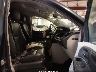 2014 Chrysler Town & Country, VIN 2C4RC1BG5ER247154. Фото 5 з 6 з аукціону IAAI. Каталог авто зі США OpenDataCar.