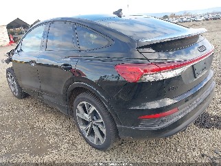 2024 Audi Q4 e-tron Sportback, VIN WA13UBFZ2RP047063. Фото 3 из 6 с аукциона IAAI. Каталог авто из США OpenDataCar.