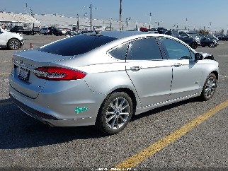 2017 Ford Fusion, VIN 3FA6P0PU8HR329514. Фото 4 из 6 с аукциона IAAI. Каталог авто из США OpenDataCar.