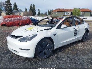 2023 Tesla Model 3, VIN 5YJ3E1EAXPF432032. Фото 2 з 6 з аукціону IAAI. Каталог авто зі США OpenDataCar.