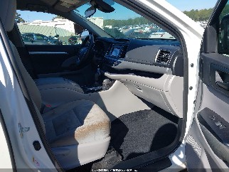 2019 Toyota Highlander, VIN 5TDZARFH4KS054309. Фото 5 з 6 з аукціону IAAI. Каталог авто зі США OpenDataCar.