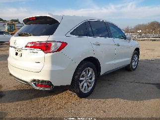 2017 Acura RDX, VIN 5J8TB4H57HL018988. Zdjęcie 4 z 6 z aukcji IAAI. Katalog aut z USA OpenDataCar.