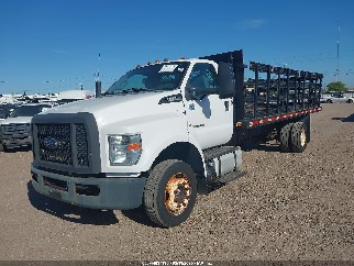 2017 Ford F-650, VIN 1FDNF6ECXHDB00911. Zdjęcie 2 z 6 z aukcji IAAI. Katalog aut z USA OpenDataCar.