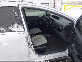 2018 Toyota Prius C, VIN JTDKDTB3XJ1614880. Фото 5 з 6 з аукціону IAAI. Каталог авто зі США OpenDataCar.