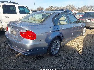 2011 Bmw 3 Series, VIN WBAPH7C55BE679337. Фото 4 з 6 з аукціону IAAI. Каталог авто зі США OpenDataCar.