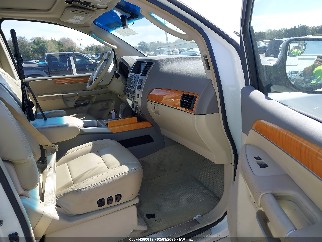 2010 Infiniti QX56, VIN 5N3ZA0NE2AN908868. Zdjęcie 5 z 6 z aukcji IAAI. Katalog aut z USA OpenDataCar.