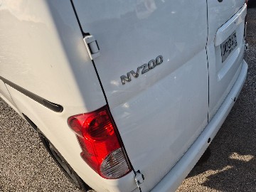 2020 Nissan NV 200, VIN 3N6CM0KN7LK704863. Фото 4 з 6 з аукціону IAAI. Каталог авто зі США OpenDataCar.