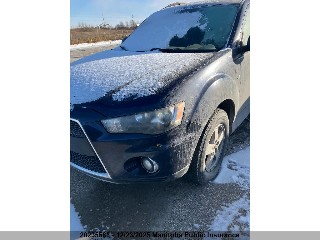 2011 Mitsubishi Outlander, VIN JA4JT3AXXBU607005. Фото 2 з 6 з аукціону IAAI. Каталог авто зі США OpenDataCar.