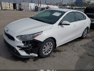 2021 Kia Forte, VIN 3KPF24AD0ME265317. Zdjęcie 2 z 6 z aukcji IAAI. Katalog aut z USA OpenDataCar.