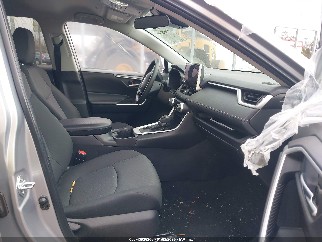 2024 Toyota RAV4, VIN 2T3P1RFV7RW440731. Фото 5 з 6 з аукціону IAAI. Каталог авто зі США OpenDataCar.