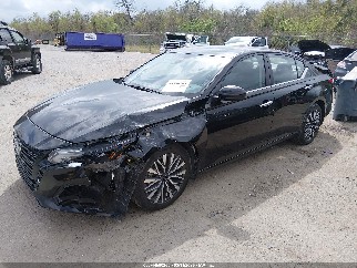 2023 Nissan Altima, VIN 1N4BL4DV4PN412440. Фото 2 з 6 з аукціону IAAI. Каталог авто зі США OpenDataCar.