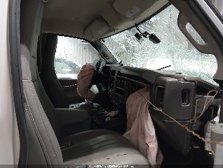 2022 Chevrolet Express Cargo, VIN 1GCWGAFP2N1284717. Фото 5 з 6 з аукціону IAAI. Каталог авто зі США OpenDataCar.