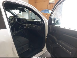 2025 Toyota Tacoma, VIN 3TMLB5JN0SM164993. Фото 5 з 6 з аукціону IAAI. Каталог авто зі США OpenDataCar.
