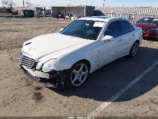 2009 Mercedes-benz E-Class, VIN WDBUF56X89B424110. Photo 2 of 6 from IAAI auction. OpenDataCar US salvage catalog.